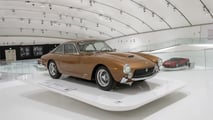 La mostra “The greatest hits –Music legends and thei Ferraris