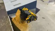 JCB svela ad Agritechnica 2025 i Loadall 546-70 e 555-70