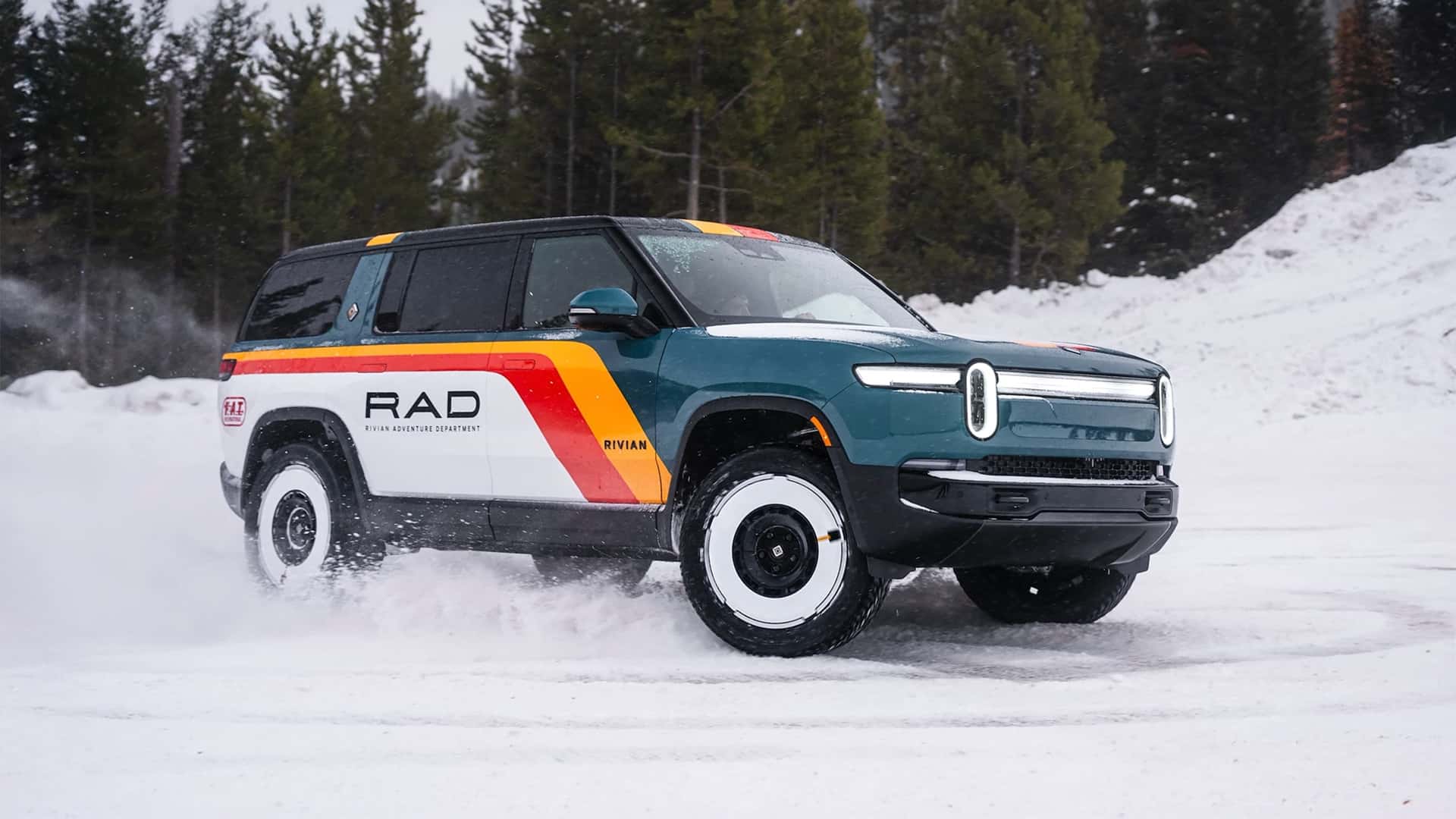 Rivian RAD: Nace el Departamento de Aventura para llevar al límite a sus eléctricos