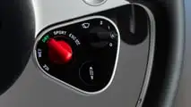 Controles do volante Ferrari LUCE