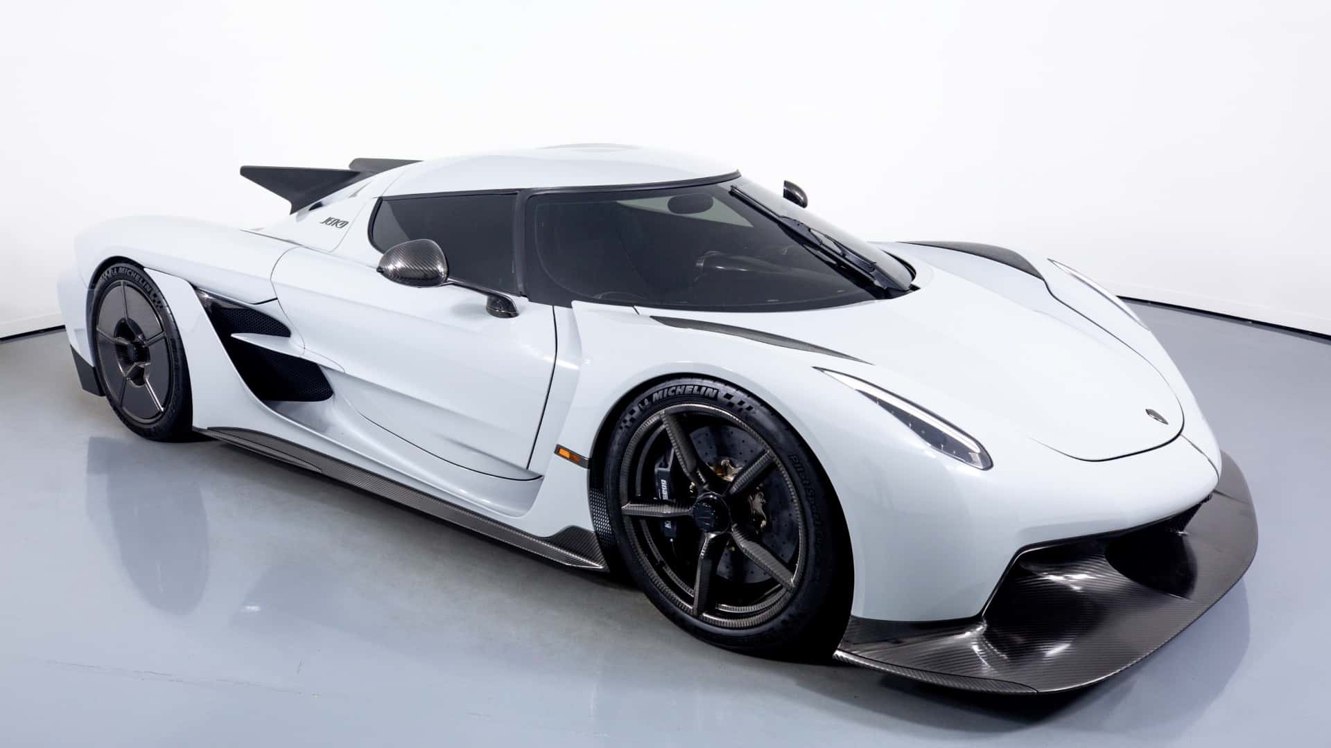 1 600HP 2021 Koenigsegg Jesko Absolut Hypercar For Sale