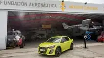 Presentación del  nuevo Peugeot E-208 en el 40º aniversario del 205
