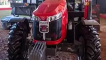 Foto- Il trattore Massey Ferguson MF 8S vince in Brasile