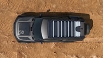 2024 Land Rover Defender Outbound
