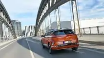 Foto - Hyundai Kona elettrica 2023 prototipo - Prova 
