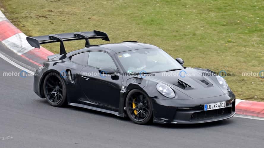 Porsche 911 GT2 RS test aracının casus fotoğrafları geldi!