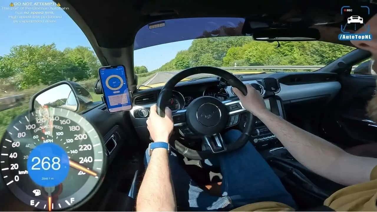 ford-mustang-gt-by-roush-on-the-autobahn