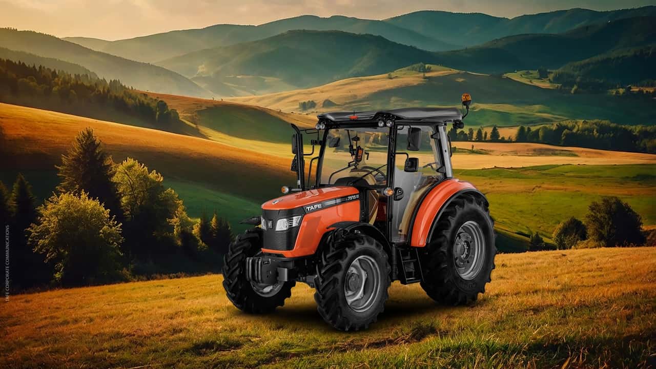 Trattore Tafe 7515 fino a 74 CV predisposto al'agricoltura di precisione