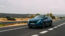 Prima prova Peugeot 3008 Hybrid 2025