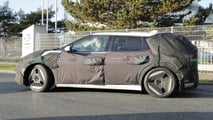 Kia EV4 mit Steilheck als Erlkönig (12/2024)