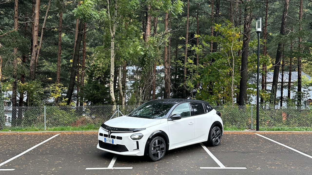 Lancia Ypsilon (2024) presentación nacional