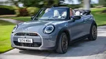 MINI Cooper Cabrio 2024