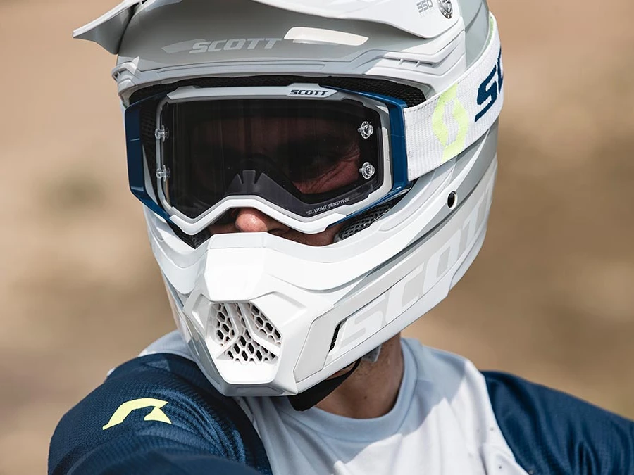 SCOTT REACT LIGHT SENSITIVE GOGGLE 調光レンズ