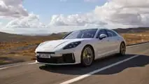 Porsche Panamera E-Hybrid (2024)