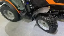 Deutz-Fahr TTV 5115 DF: il trattore a 4 ruote sterzanti