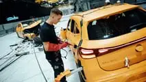 Mercedes-Benz EQS SUV, EQA Crash Test 10