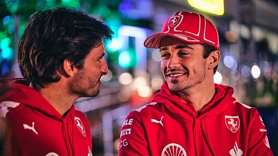 F1, Elkann: "Leclerc e Sainz resteranno ancora in Ferrari"