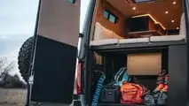 Skyloft Van de Redtail Overland furgoneta camper