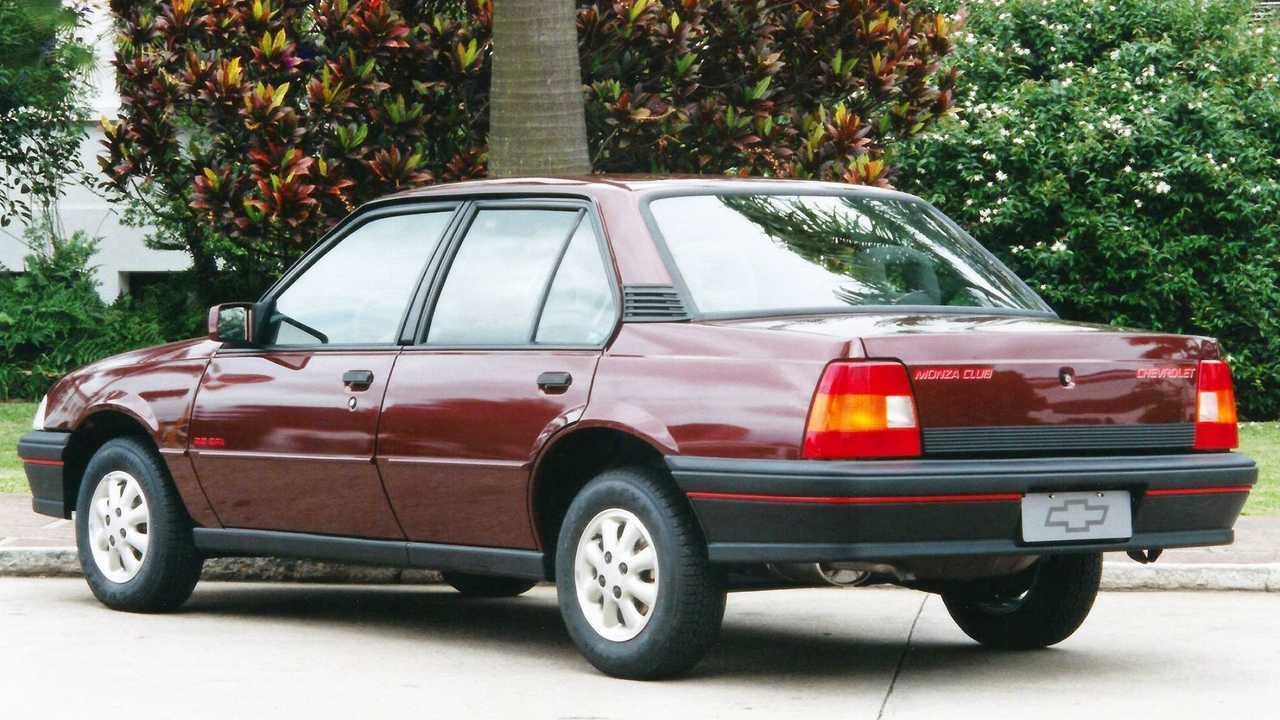 016 - 1991 Kunststoff spannte die Vorder- und Rückseite des Monza
