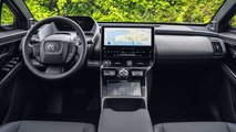 Toyota BZ4x: l'interno