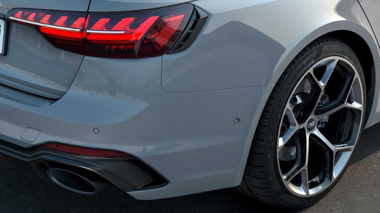 Audi RS 4 Avant con pack Competition