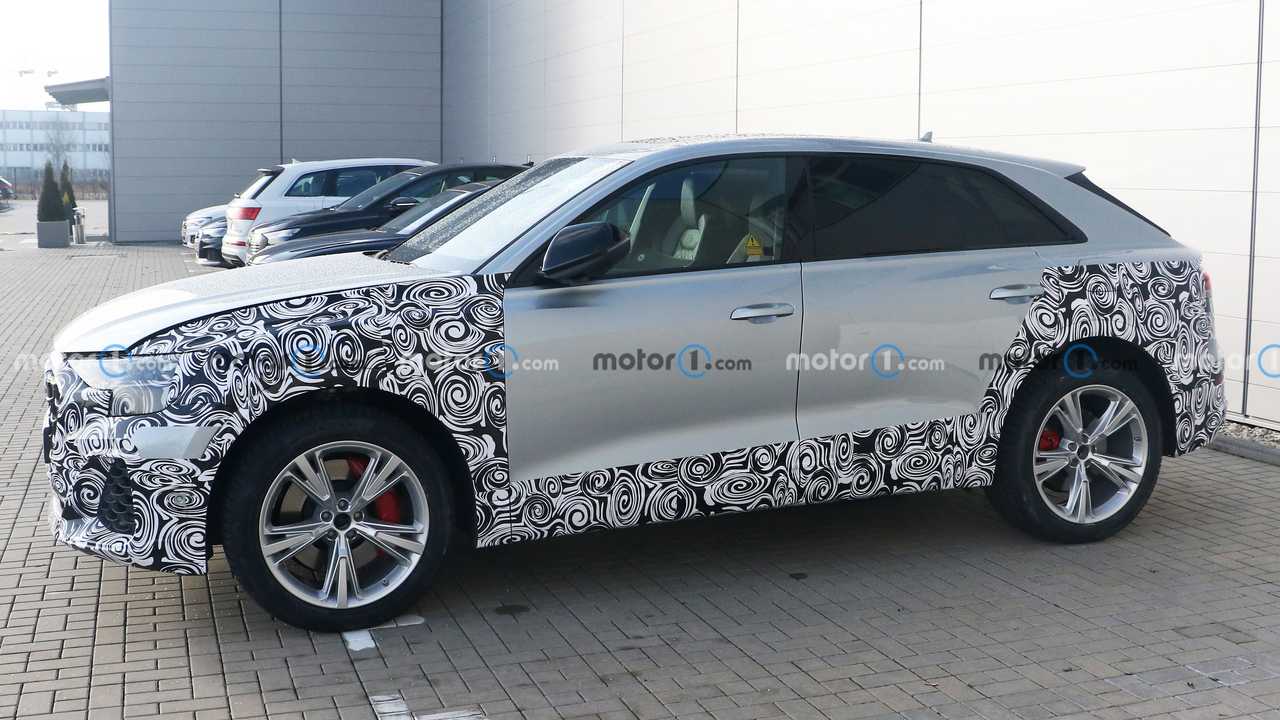 2024 Makyajlı Audi Q8 Casus Fotoğrafları