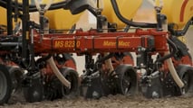 MaterMacc MS 8230: seminatrice universale da mais a colza