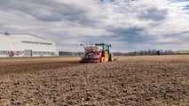 AEROSEM M: doppia tramoggia, dosatura precisione e sistema DUAL DISC per semina ad alta resa e strategie agronomiche innovative