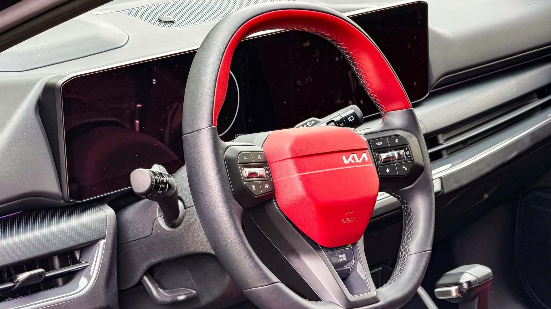 https://cdn.motor1.com/images/mgl/1ZwRKX/s1/2026-kia-k4-hatchback-review.jpg