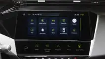 Peugeot 408 Hybrid (2026), la prova su strada di Motor1.com