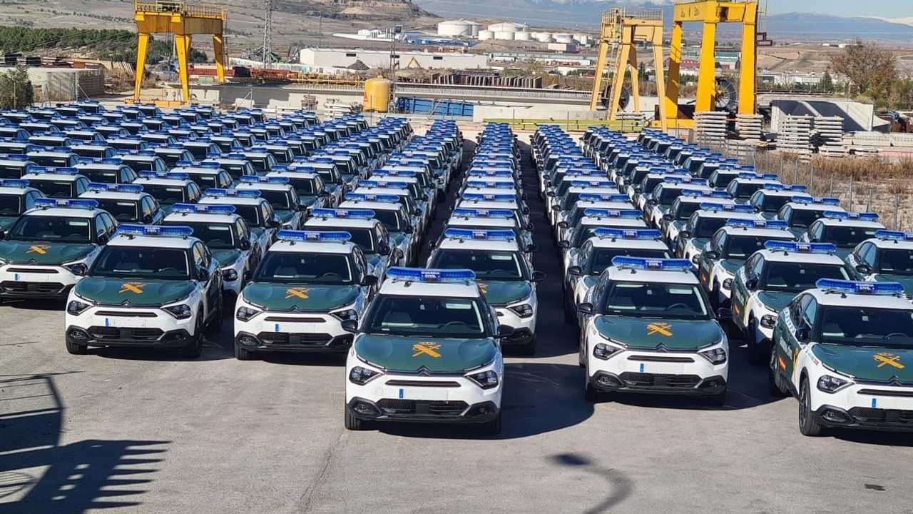 Nuevos Citroën de la Guardia Civil
