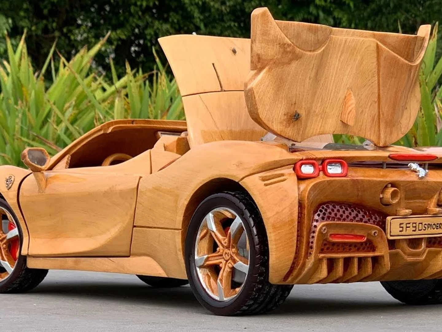Ferrari SF90 Spider Wooden Toy Car Took 25 Days To Make