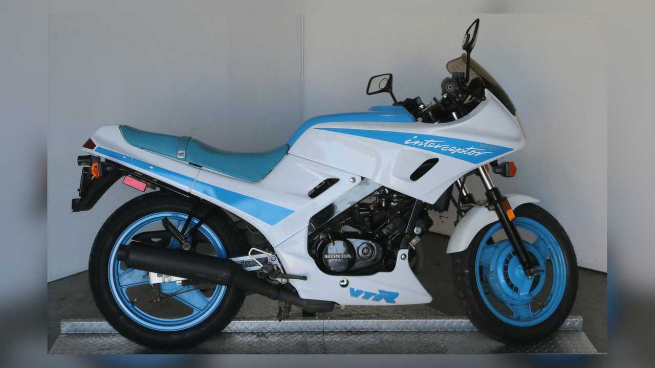 1988 Honda VTR250 Interceptor