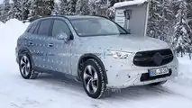 2023 Mercedes-Benz GLC Casus Fotoğrafları