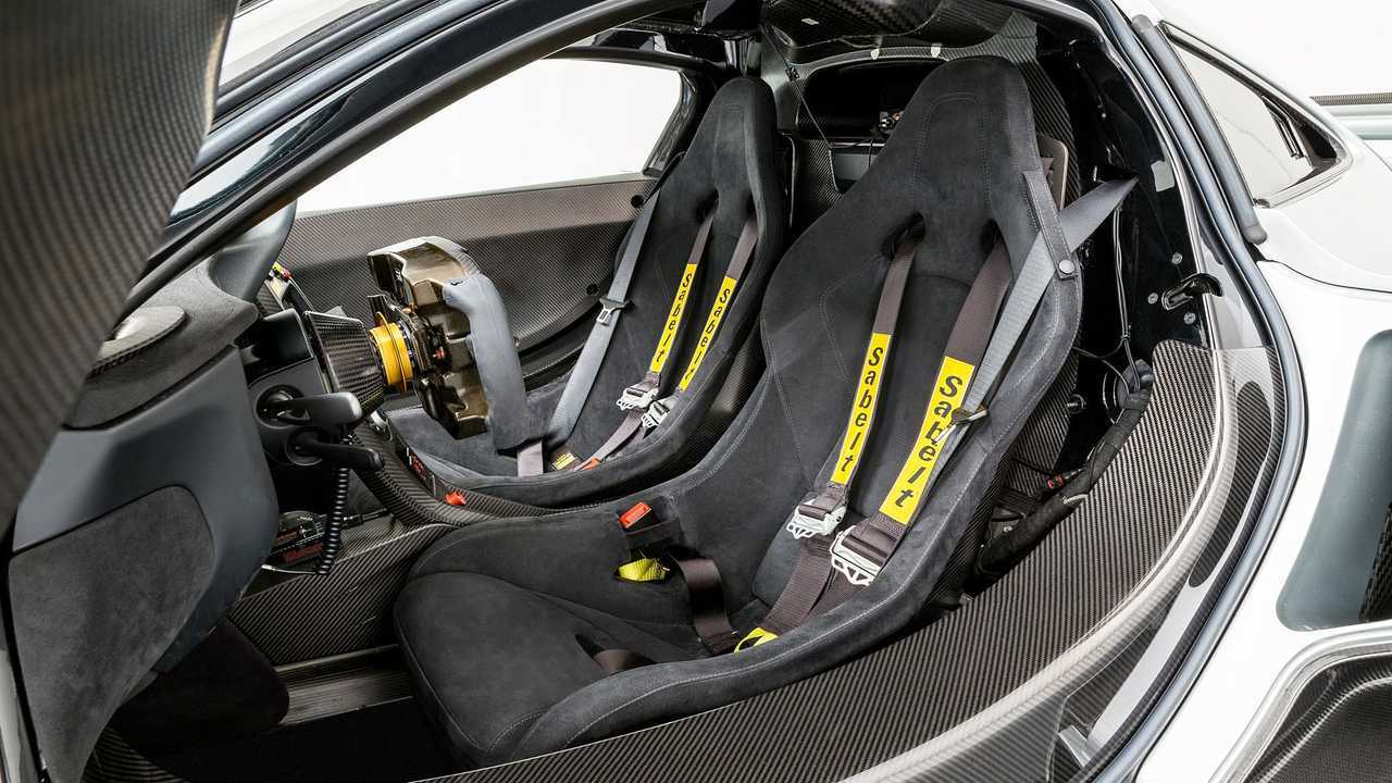 McLaren_P1_GTR-17