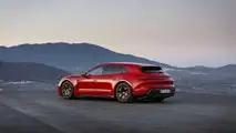 2022 Porsche Taycan GTS Sport Turismo