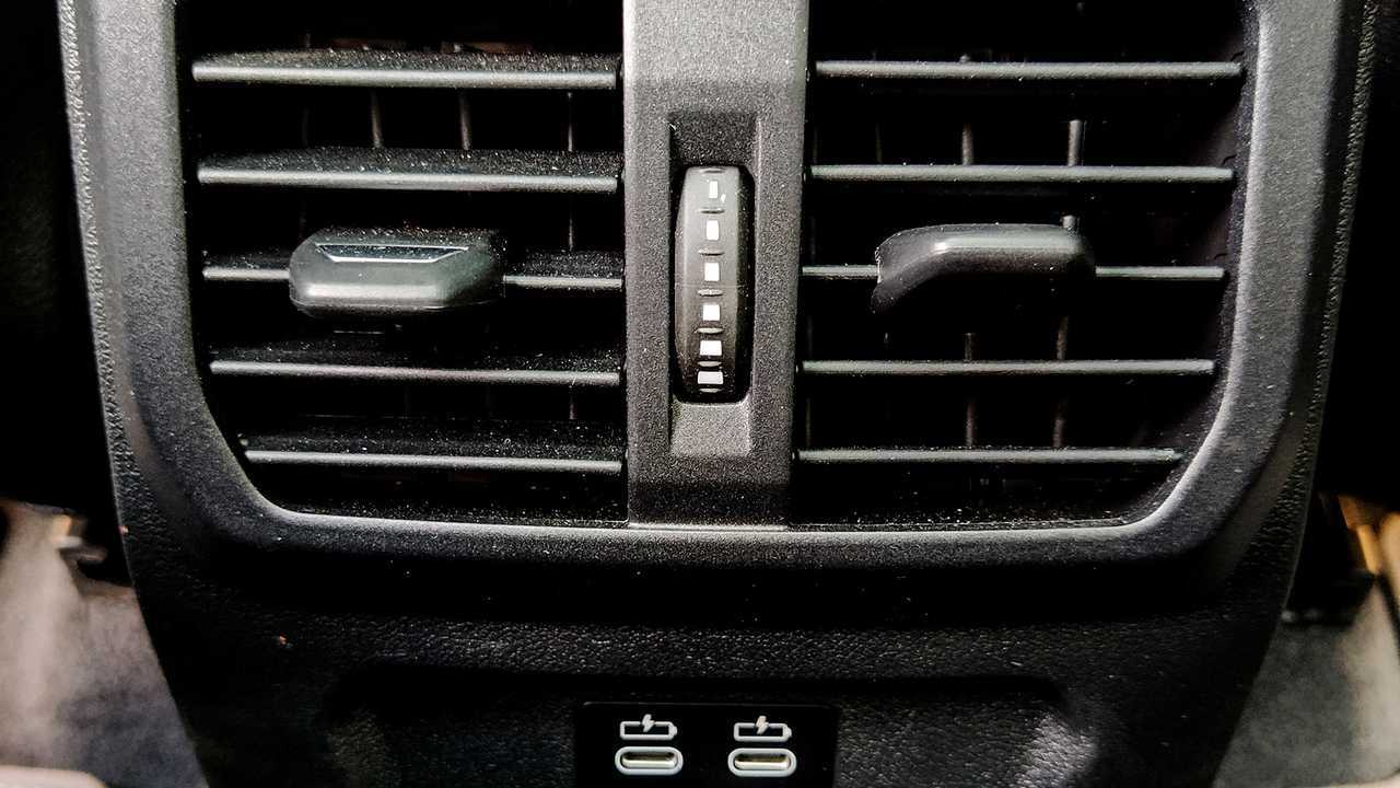 Crítica: BMW 118i Sport (F40)