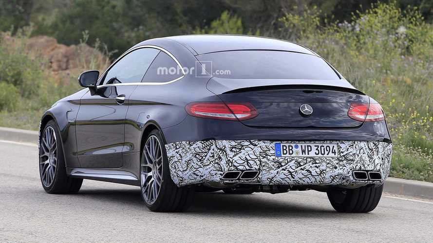 Mercedes-AMG C63 Coupe facelift spy photo