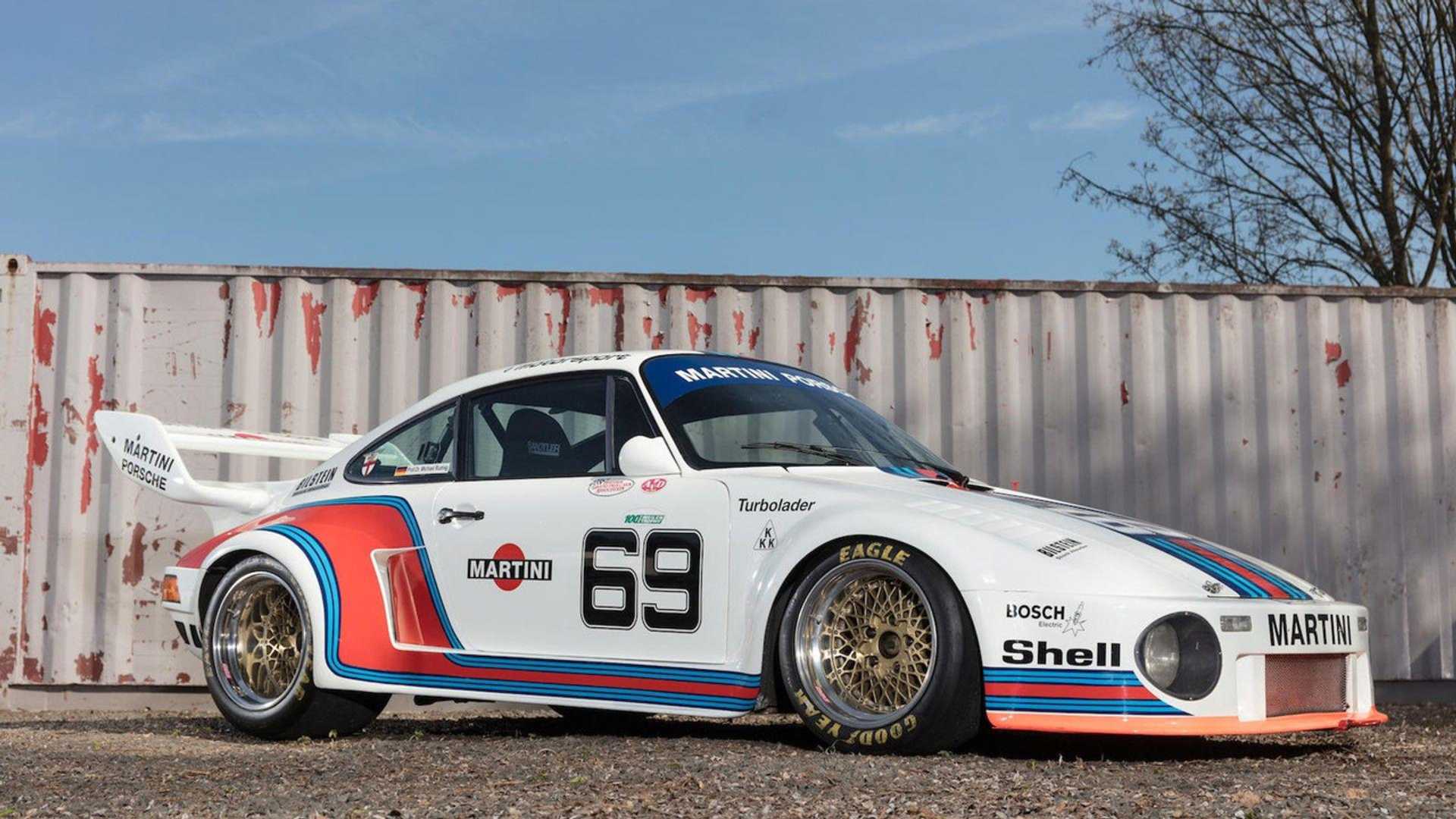 amazing-porsche-935-and-matching-transport-van-for-sale