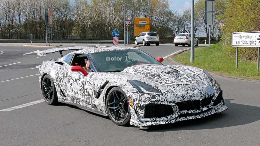 Chevrolet Corvette ZR1 Spy Pics