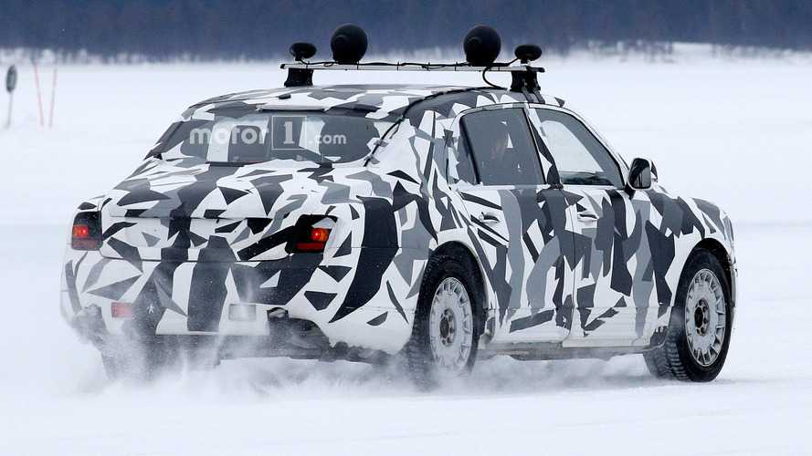 Mysterious limousine prototype spy photo