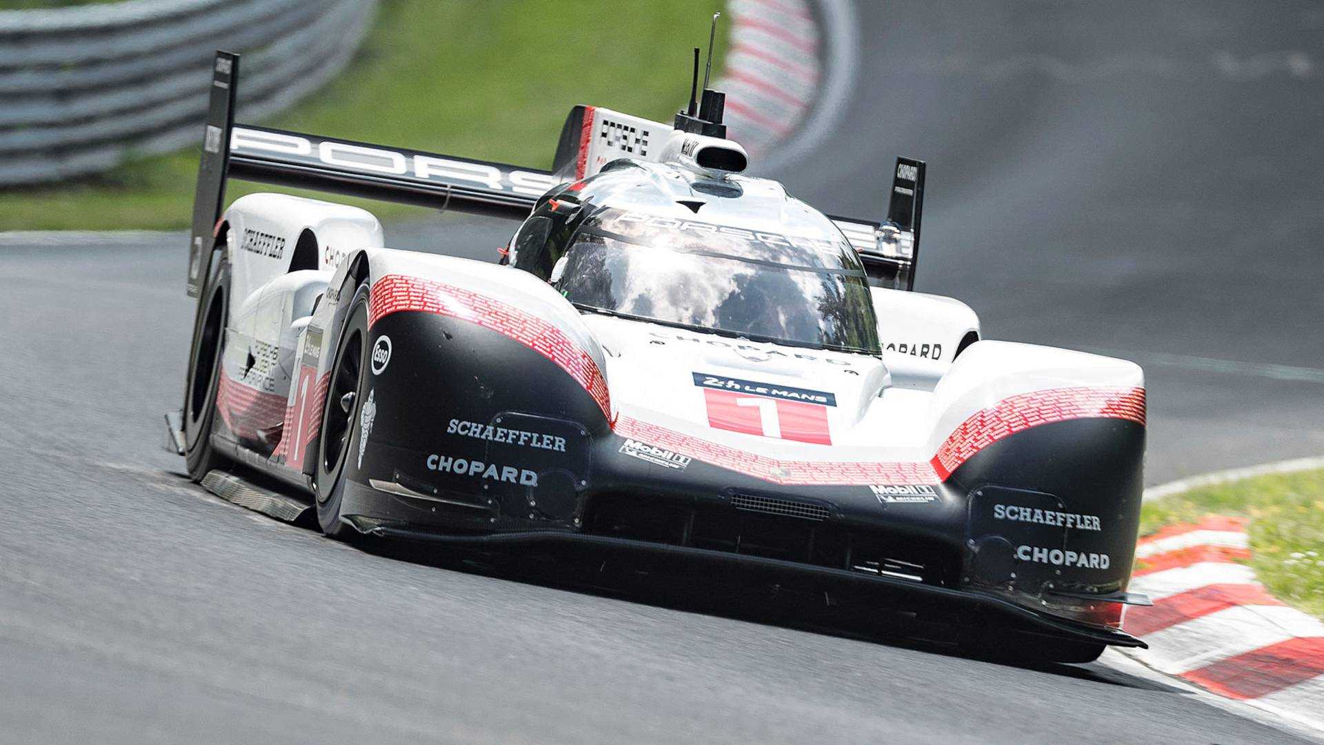 VIDÉO - Le record de la Porsche 919 sur le Nürb' vu de l'intérieur