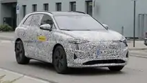 Audi Q5 e-tron, gli scatti spia del SUV elettrico per la Cina