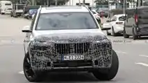 2023 BMW X7 facelift new spy photo (front)