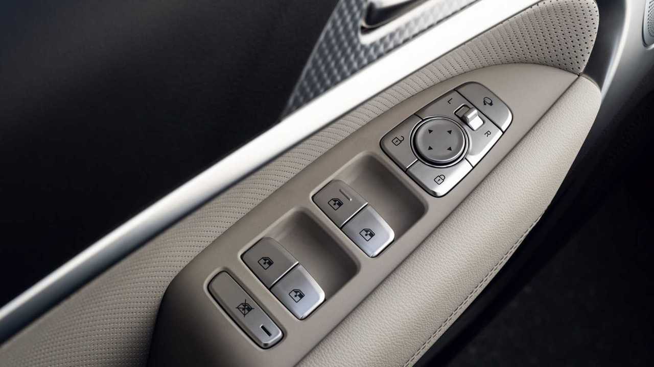 Genesis G70, пульт управления стеклопакетом