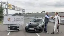 La Porsche Cayman GT4 RS debutta al Nurburgring
