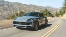 Quartier extérieur avant du Porsche Cayenne Turbo GT 2022