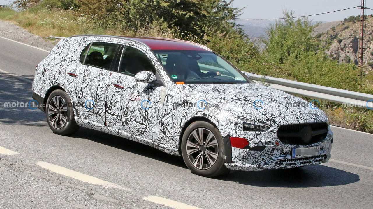 Mercedes C-Serisi All-Terrain prototipi ön cephe