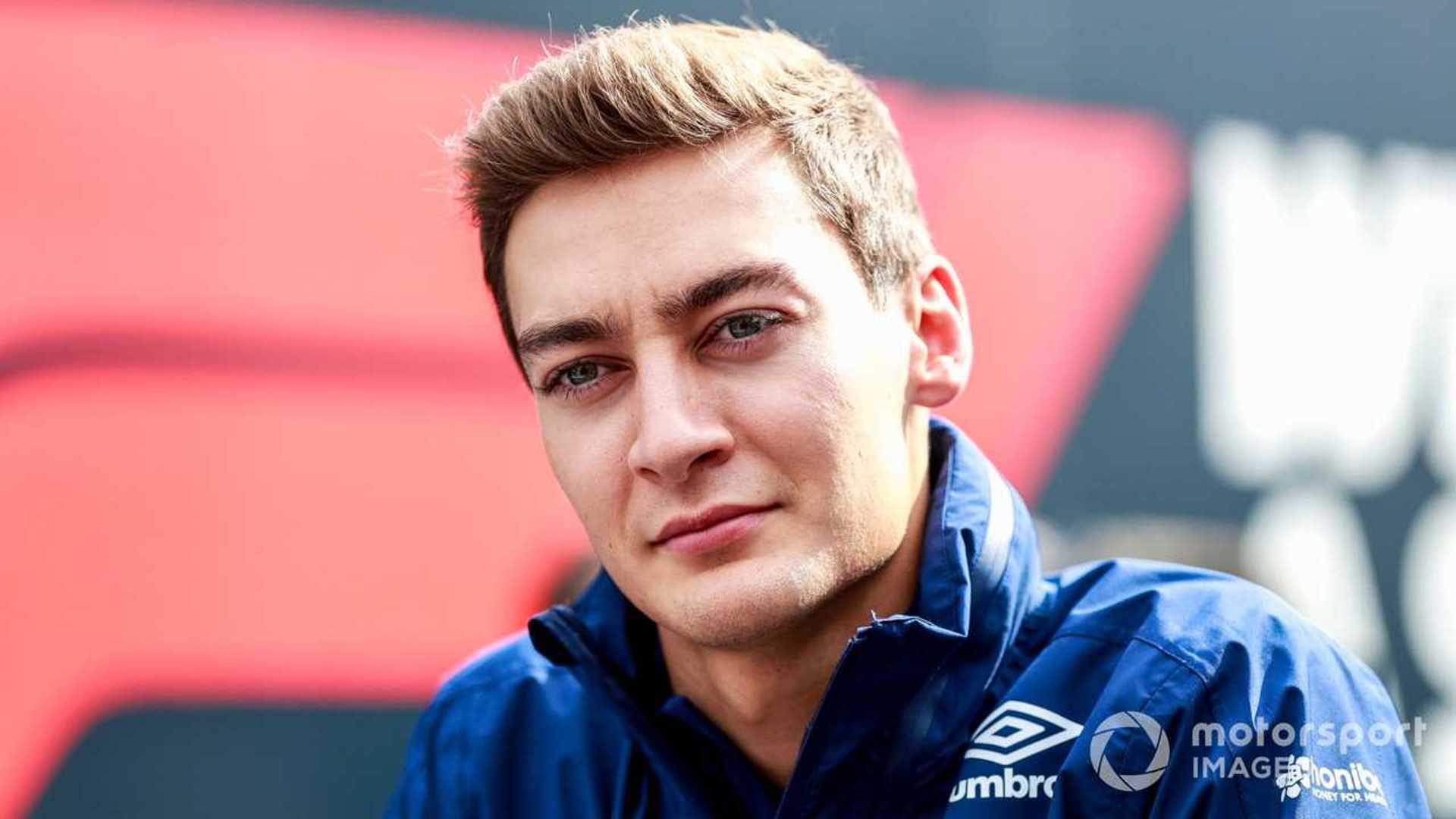 Russell recalls meeting 'superhero' Hamilton for the first time