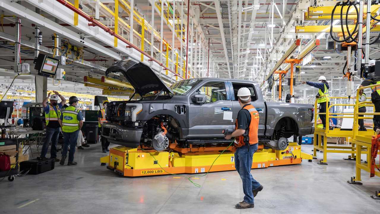 Ford Rouge Electric Vehicle Center: Ford F-150 Lightning production